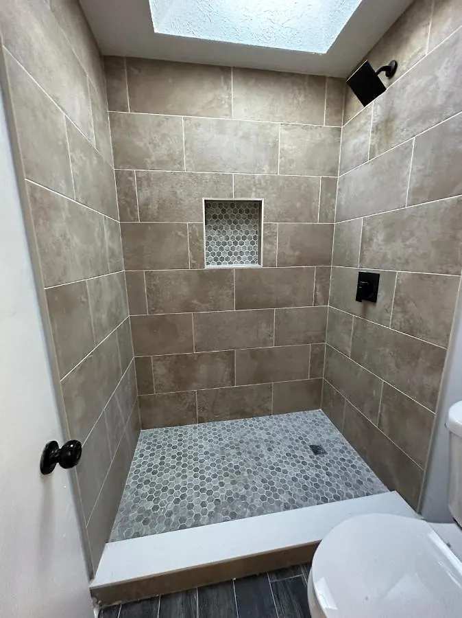 Beautiful House Sleeps 12 - Hot Tub - Breakfast - Walk To Beach Panama City Beach 0*,